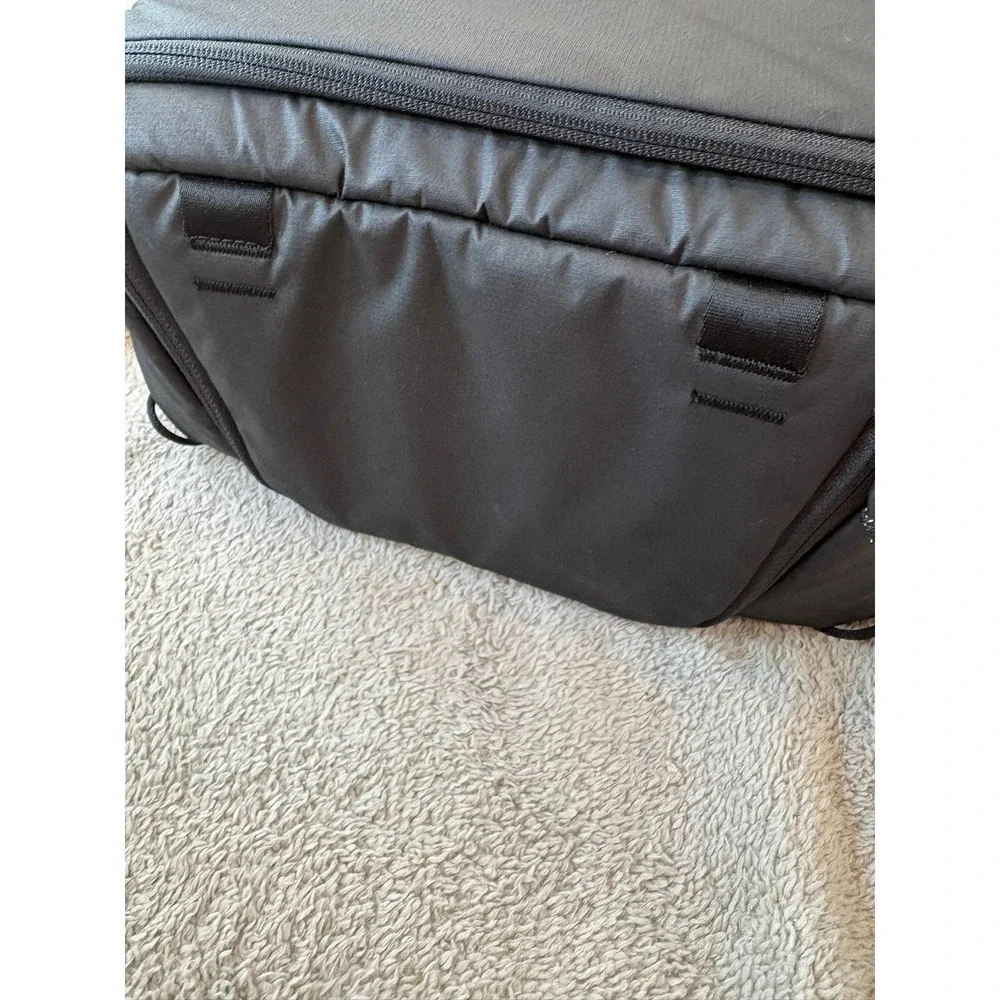 Peak Design Camera Cube Medium 12L Black BCC-M-BK-1 Modular Travel Organizer NWT